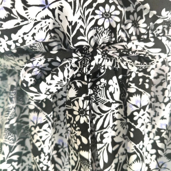 Pretty Flowy Dress EUC - Picture 6 of 13